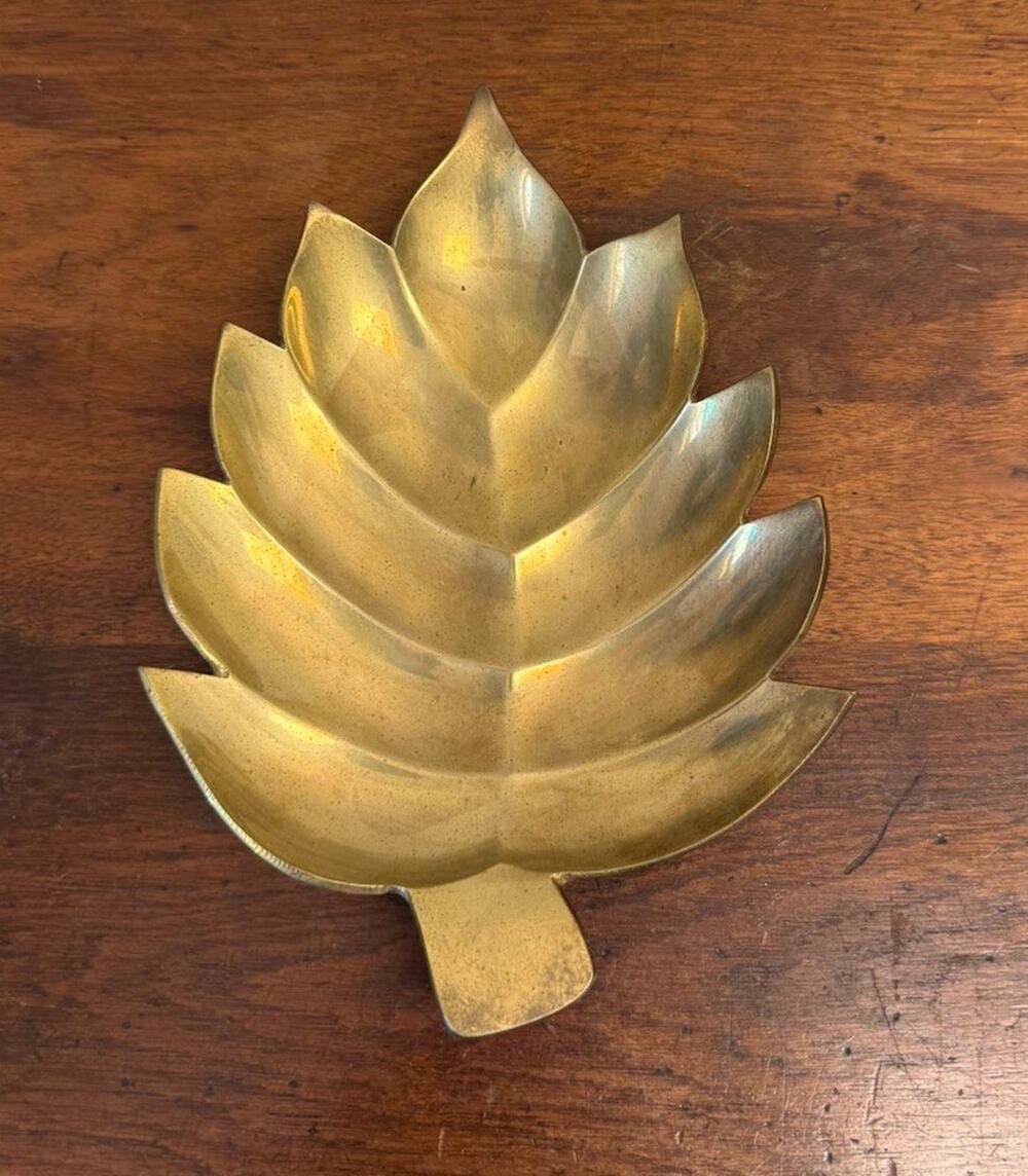 Vintage Solid Brass Leaf Dish Tray Hollywood Regency Heavy 9.875"